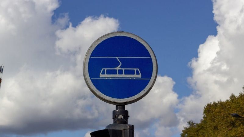 Panneaux de fin d'obligation : définition et utilité - Ornikar
