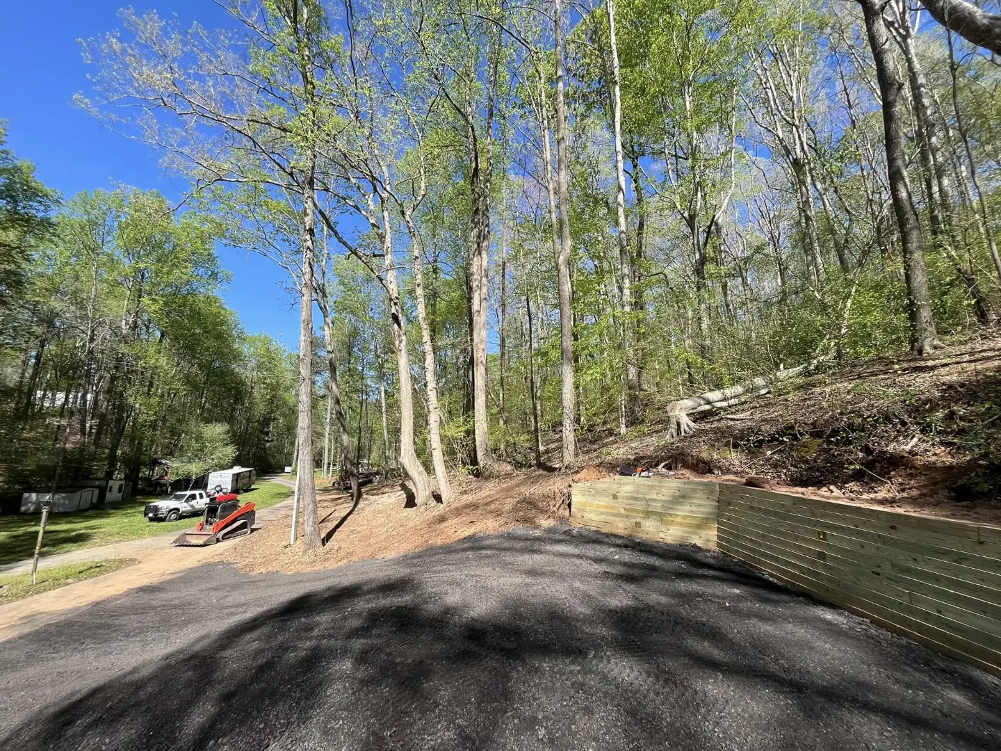 Retaining wall and gravel driveway
