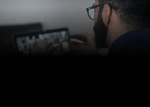 Cepand Yegani beim Live Call mit den Livarto Teilnehmern