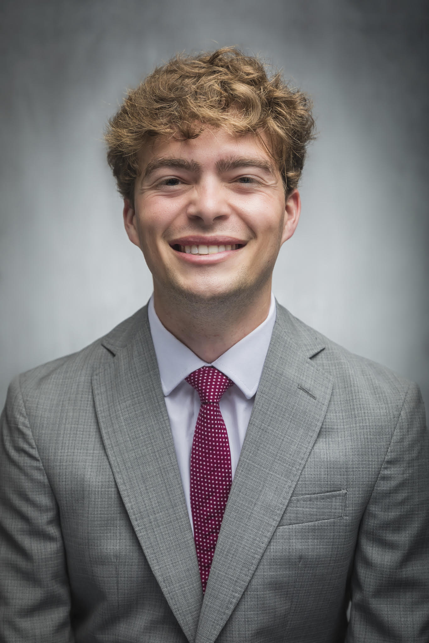 Tate Bennett headshot