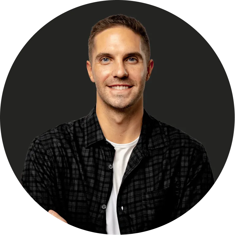 A portrait image of Ryan.