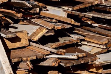 Lumber to be recycled