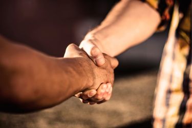 Maximize Supplier Relationships - Handshake