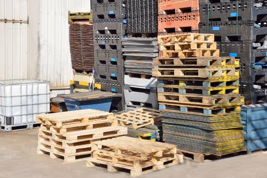 Plastic & Recycled Pallet Trends - Wood and Plastic Pallets