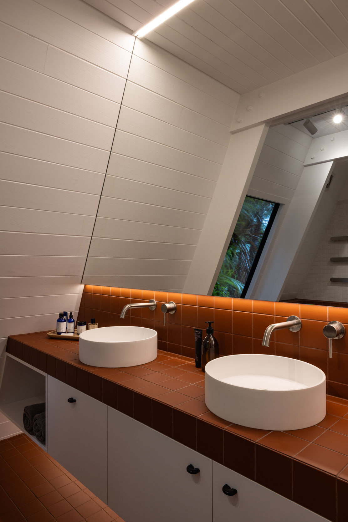 Bathroom Renovation + Window Repairs – Titirangi, Auckland