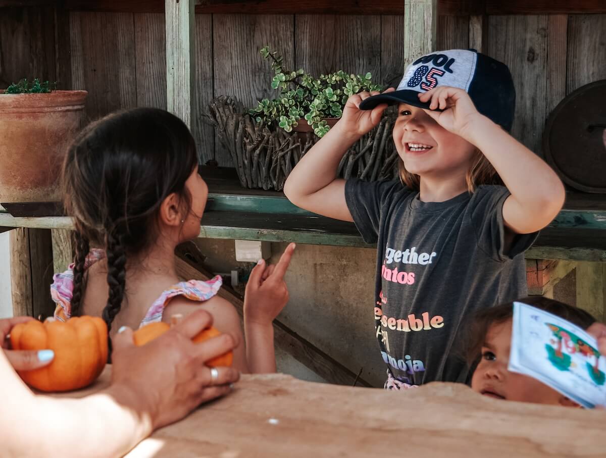 Two young children and third culture kids show resilience in new places