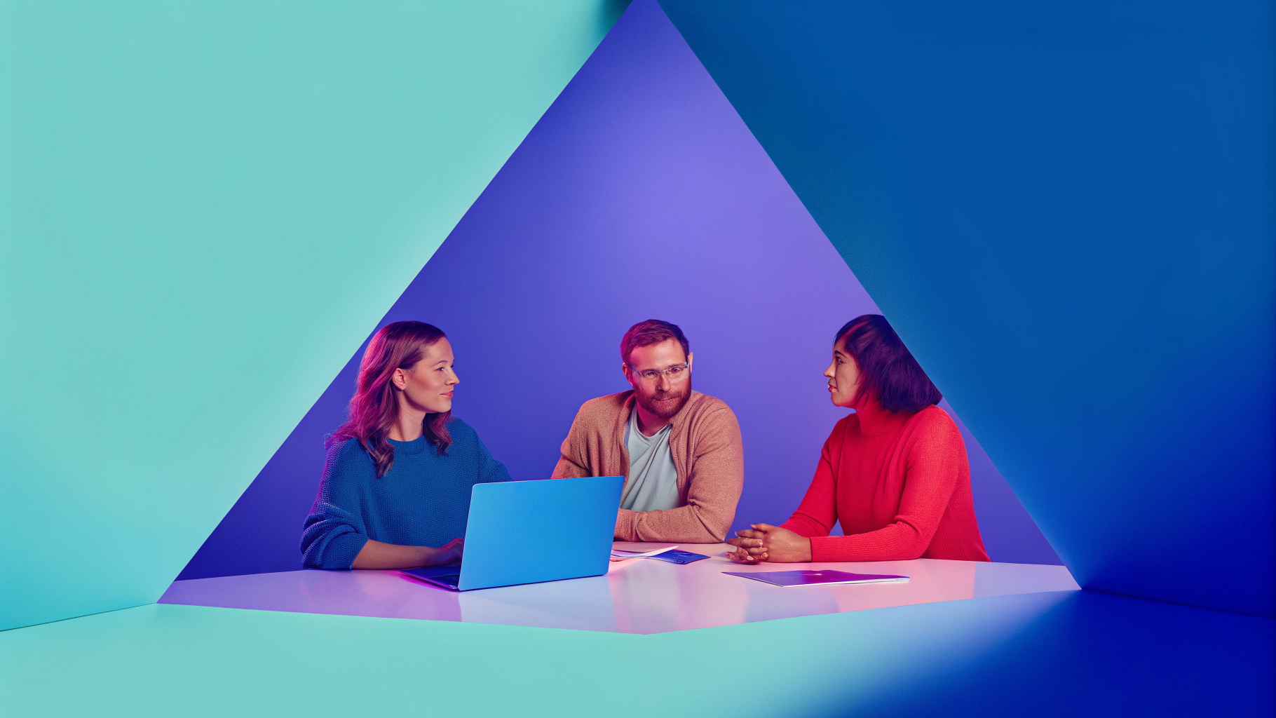 4 Best Practices for Effective Social Media Ads Design