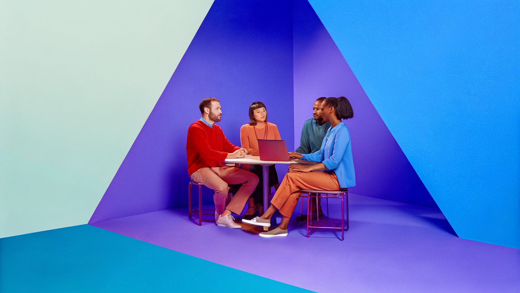 Choose the Right Video Production Agency in 4 Simple Steps