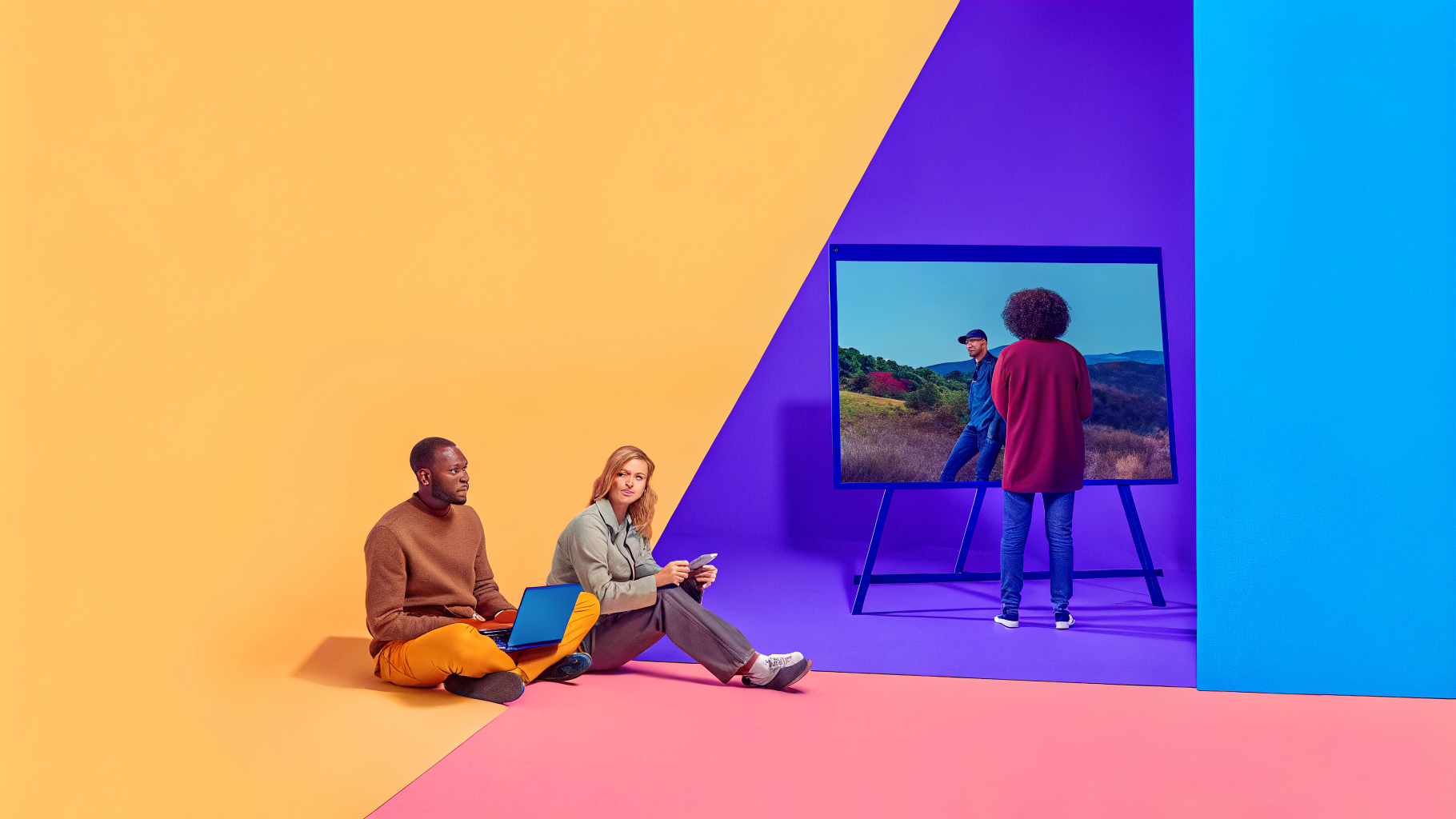 Best Practices for Collaborating with Outdoor Advertising Companies