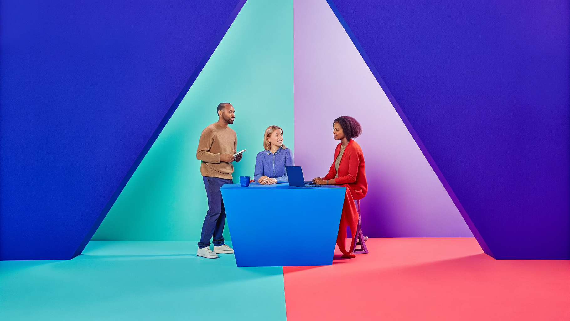 Micro Influencers vs Celebrities: Which Drives Better Marketing Results?