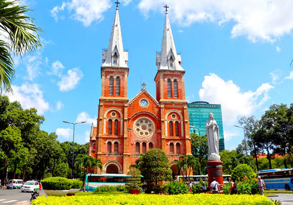 Saigon Notre Dame Cathedral - Indochina Tours