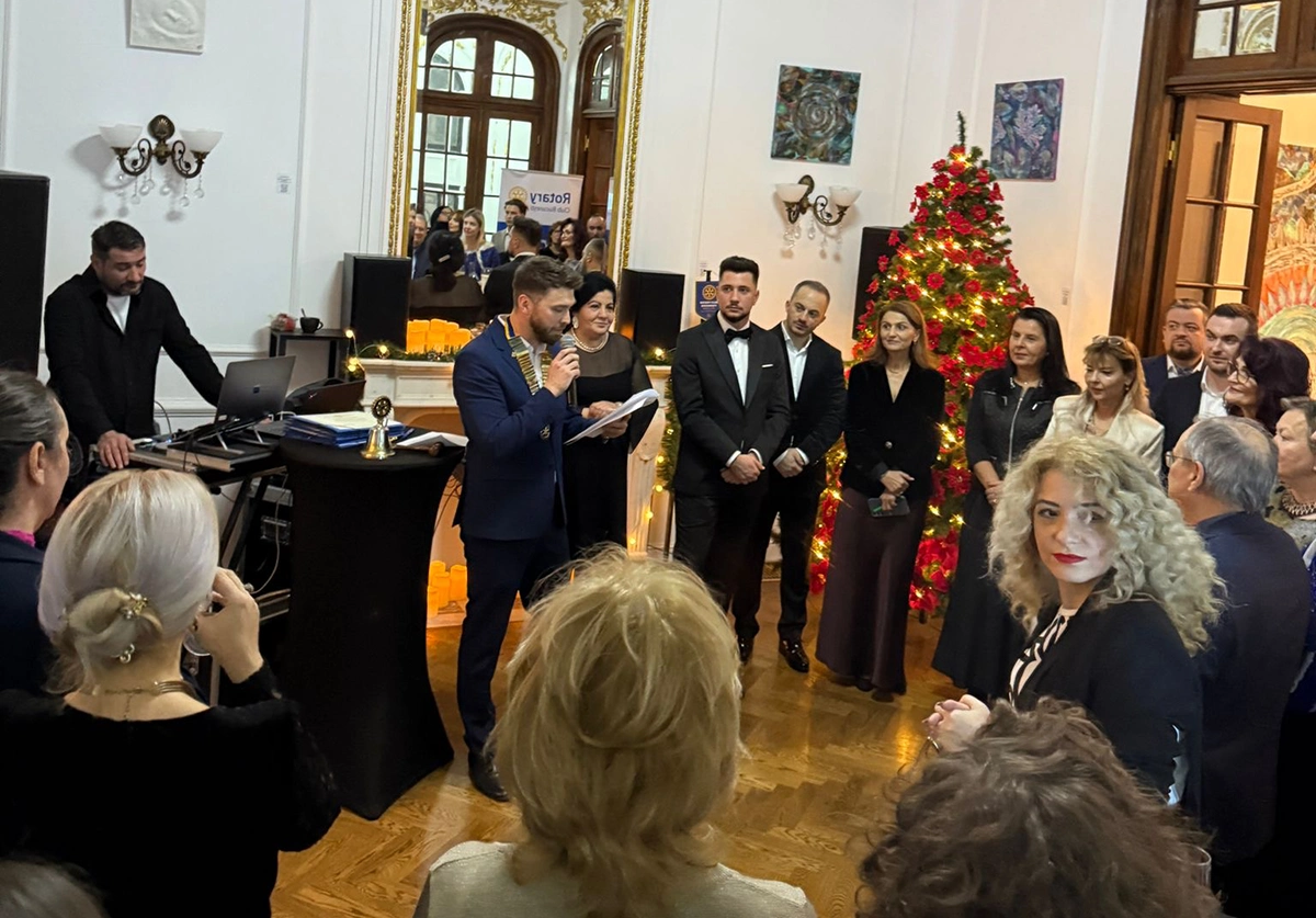 Eveniment Fundraising pentru copiii spitalizați în perioada Crăciunului