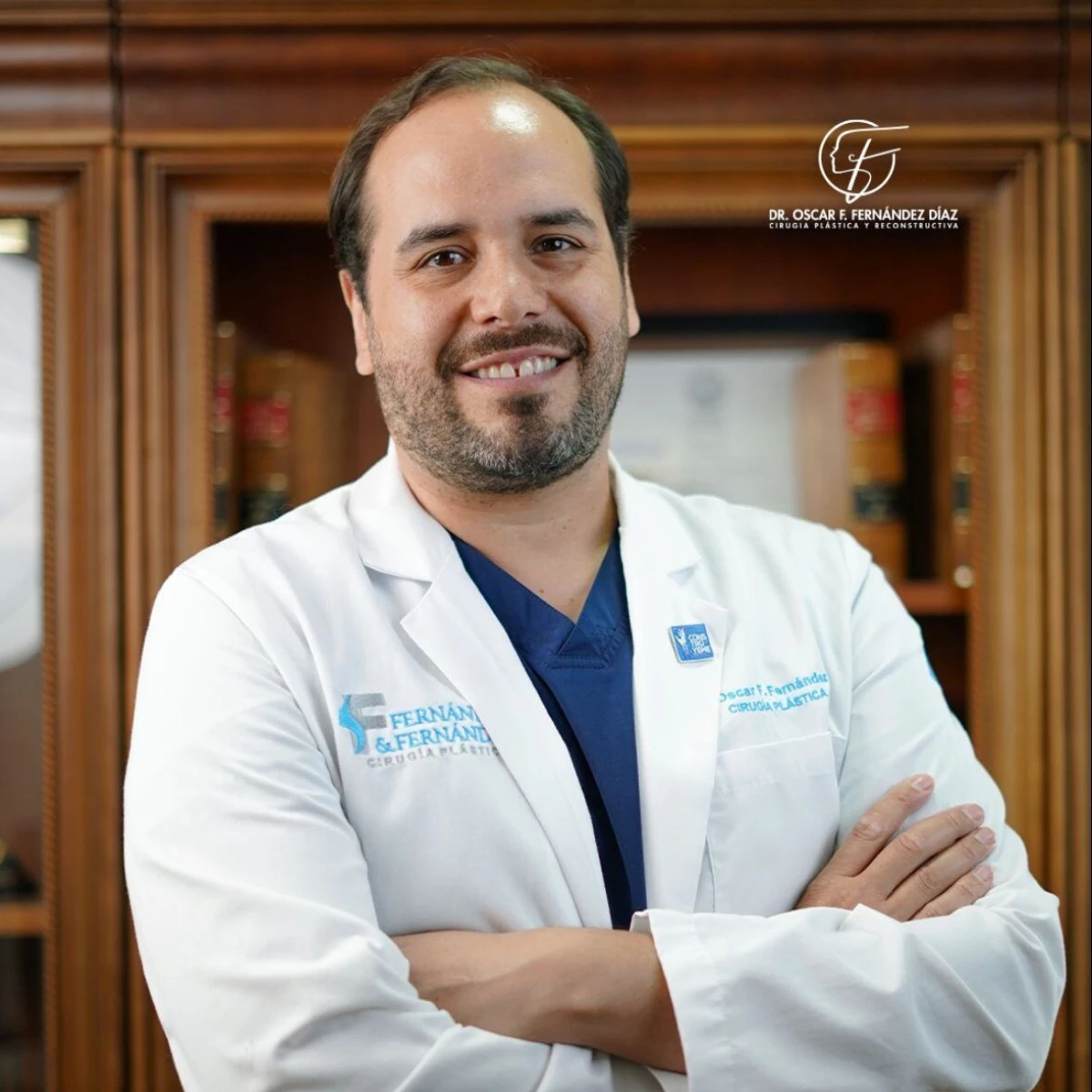 Lipoabdominoplastia | Dr. Oscar Fernández