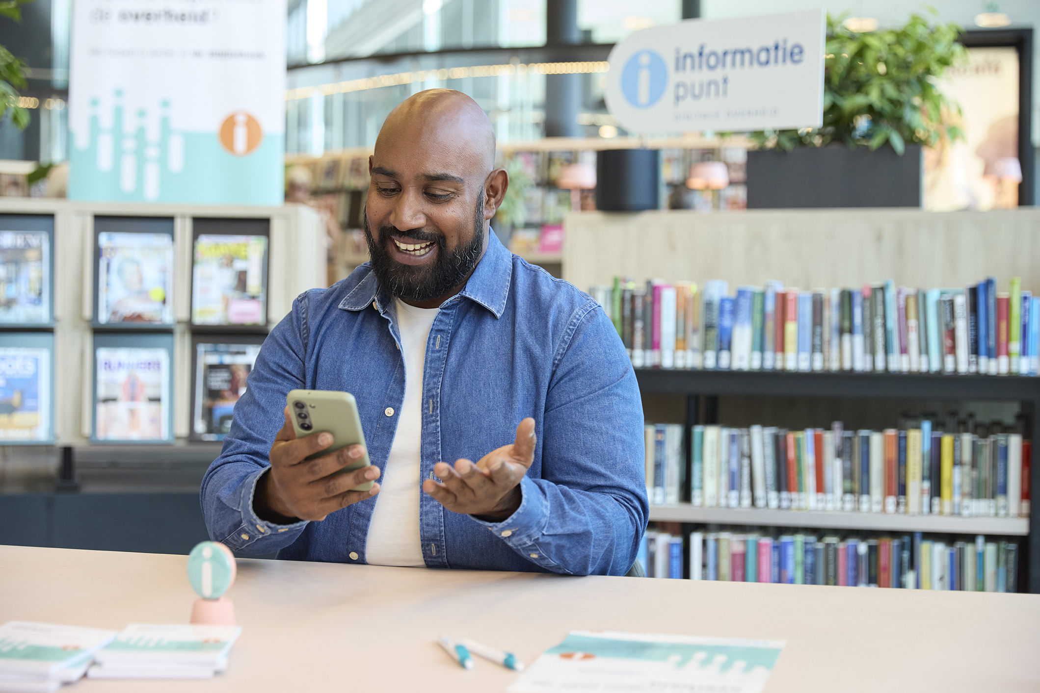 Samen in gesprek over digitaal dingen regelen