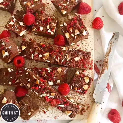 ALMOND COCONUT AND RASPBERRY FUDG