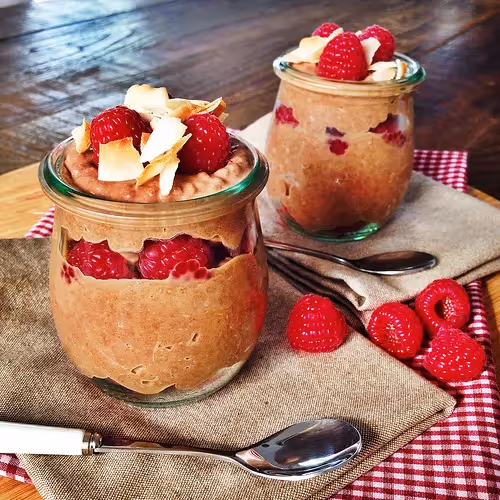 Chocolate Chia Pudding Pots