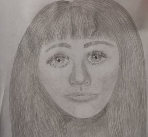 Bleistift Zeichnung Portrait Junge Frau Lange Haare Livarto Schülerin Julia F.
