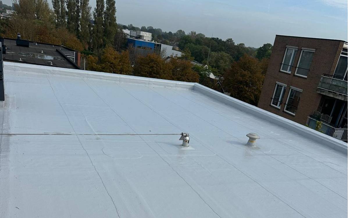 490 m² duurzaam dak voor appartementencomplex Heerhugowaard