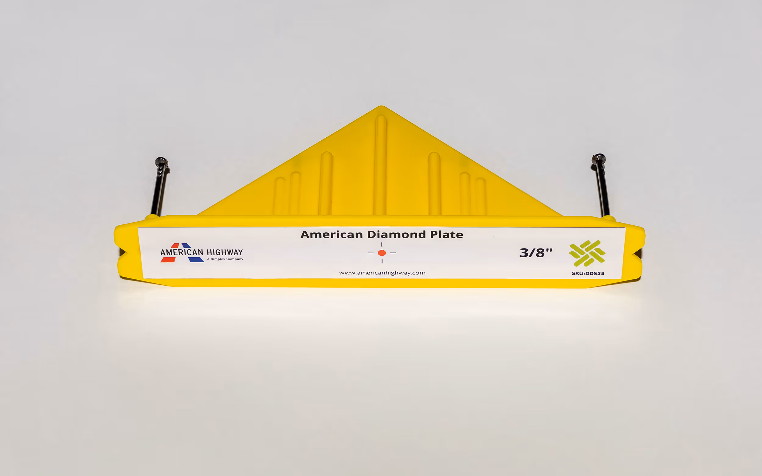 American Highway’s American Diamond™ System with diamond-shaped dowels installed in highway concrete pavement, ensuring superior joint stability. Close-up of American Diamond™ System in airport runway concrete, providing durable load transfer for high-traffic environments.