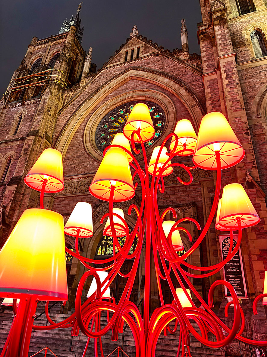 tilt lightart chandelier