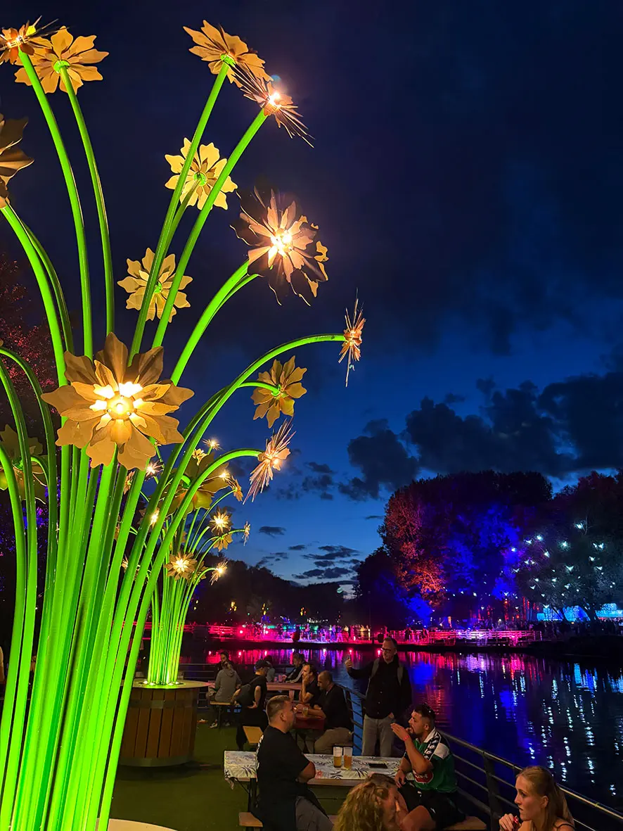 tilt lightart vivaces lumiere