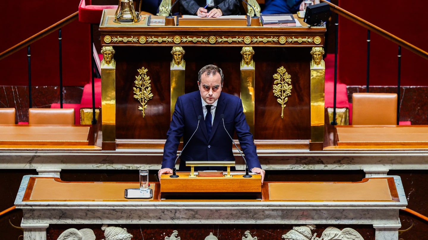 Le premier Ministre Lecornu lors de l'annonce de son projet loi de finance. Source : service photo de Matignon