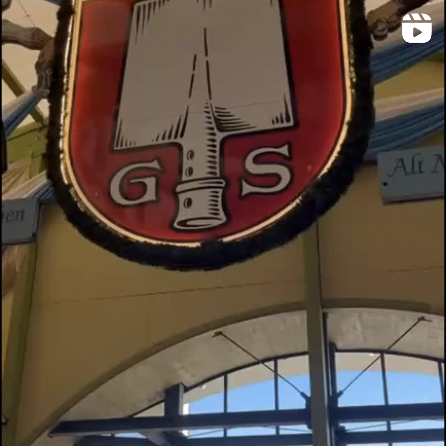 Der Countdown läuft! 🥨🍻
-
-
-
-
#oktoberfest #deko #bier #ozapftis #munich #bavaria #germany #event #girlanden #teamwork #fun #muc #traditional #bayrisch #dirndltime #lederhosentime