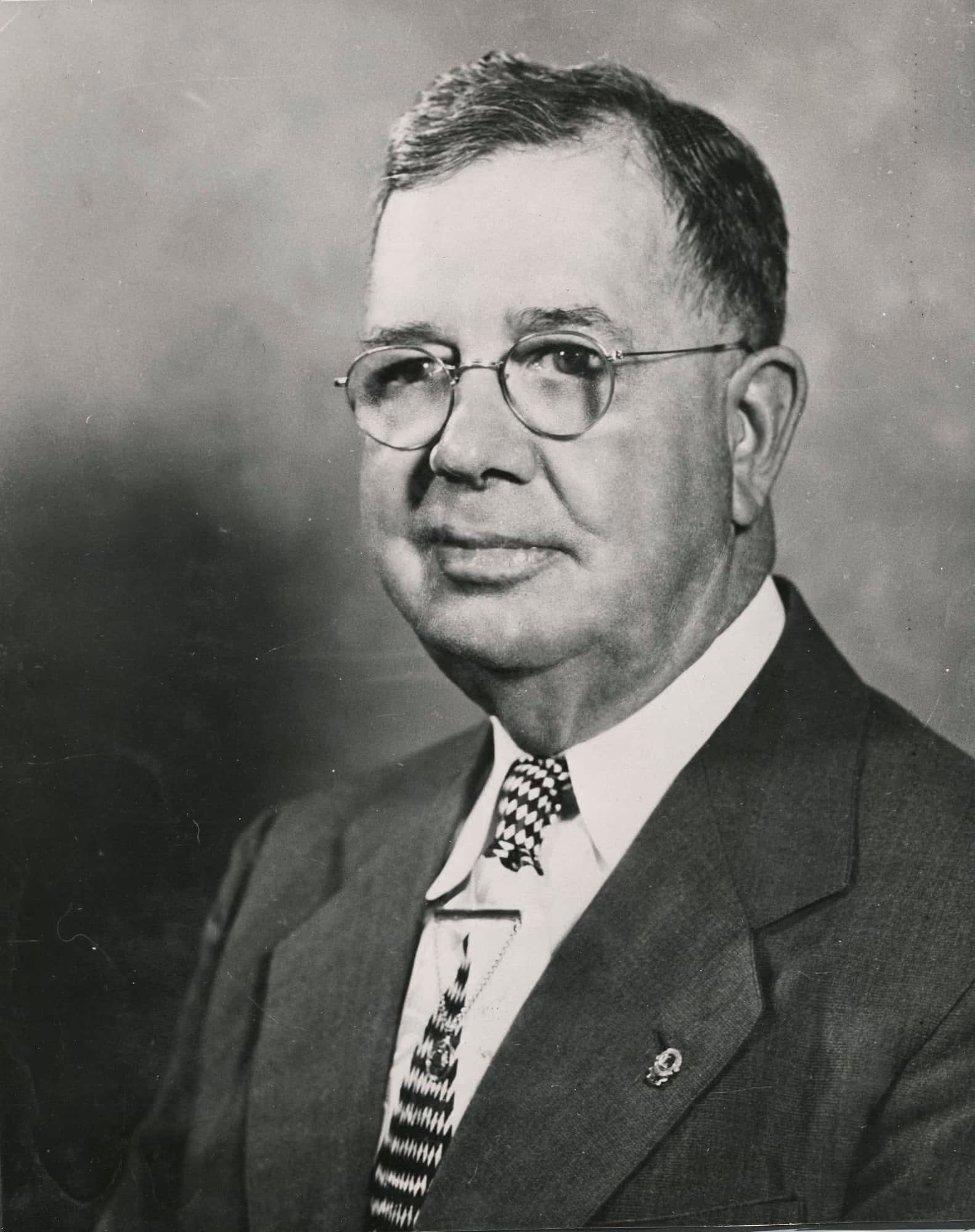 Poe B. Vandament