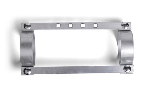 Alivio de tensión fabricado en acero galvanizado.