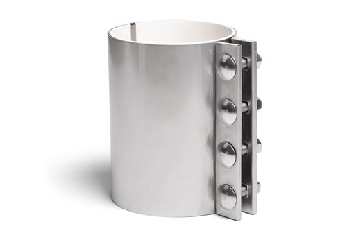 Acoplamiento de tubería de acero inoxidable/aluminio para transporte a presión con doble camisa interior y cinta de puesta a tierra.