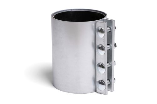 Raccord de tuyau en acier inoxydable/aluminium pour le transport sous pression avec double enveloppe intérieure et ruban de mise à la terre.