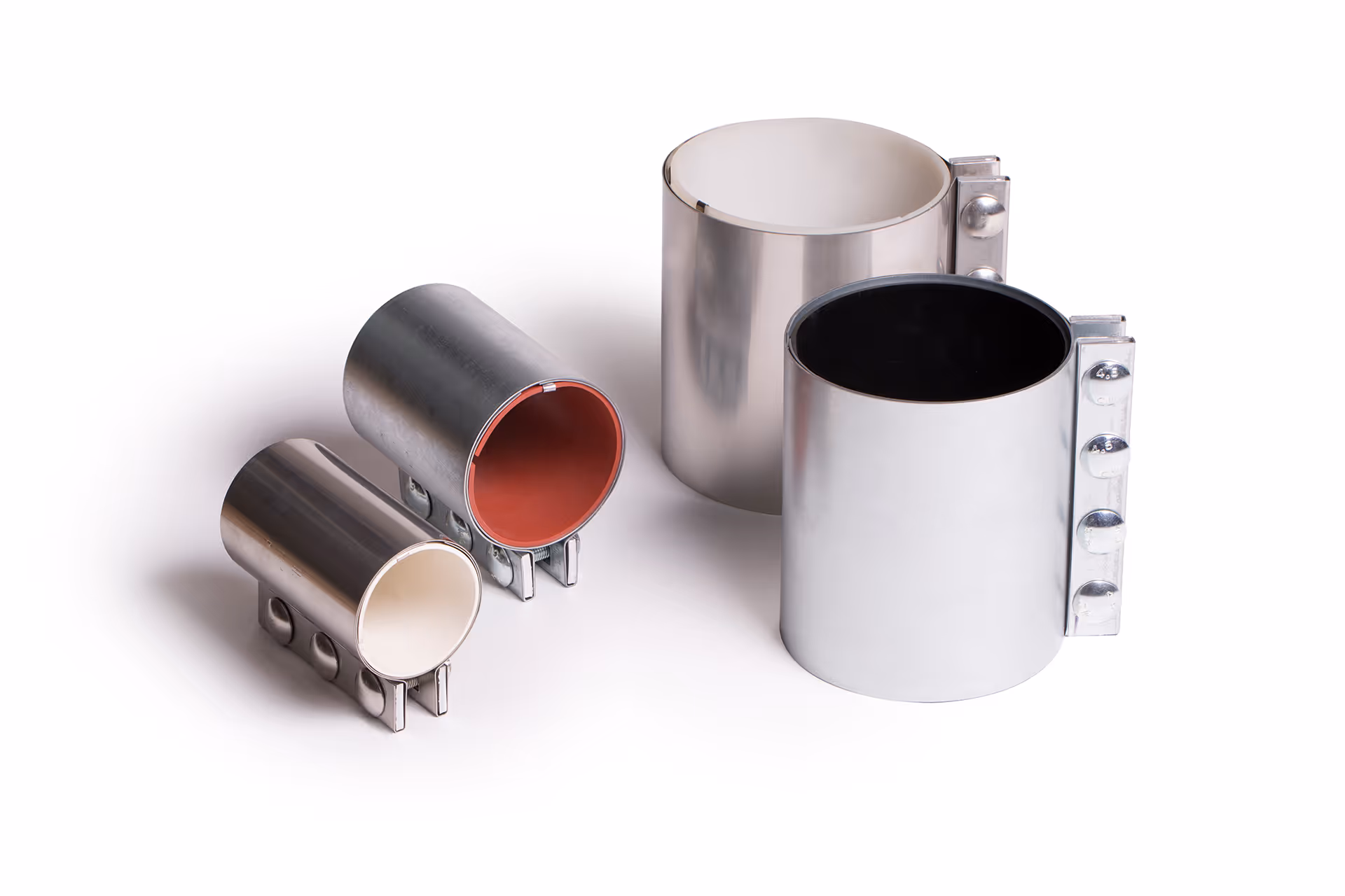 Rohrkupplungen aus verzinktem Stahl / Aluminium mit doppeltem Innenmantel und Erdungsband.