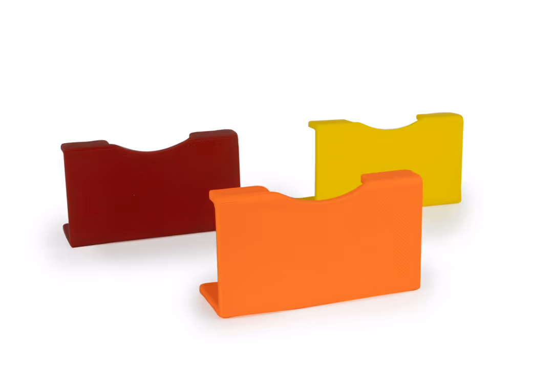 Värikoodit Michel Vario-Tisch , keltaisella ja oranssilla.