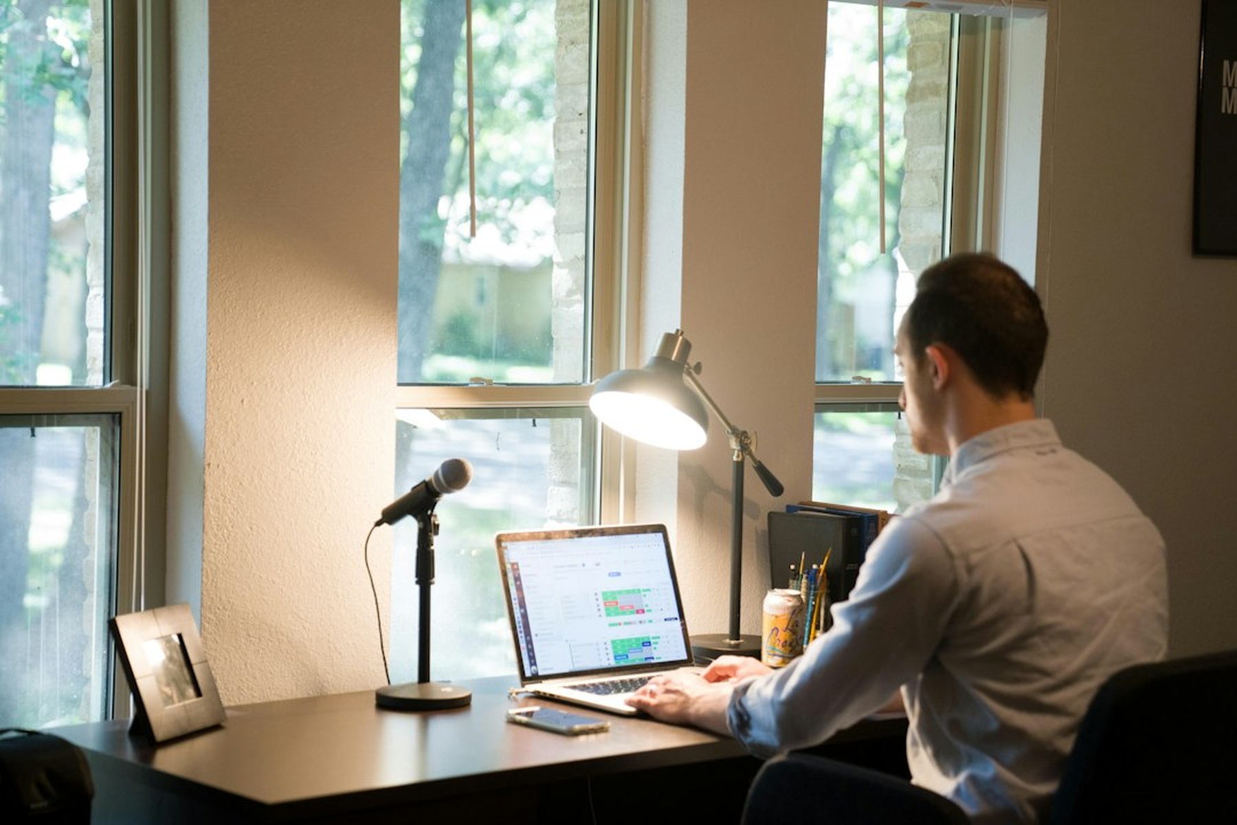 Can You Work While in Rehab?