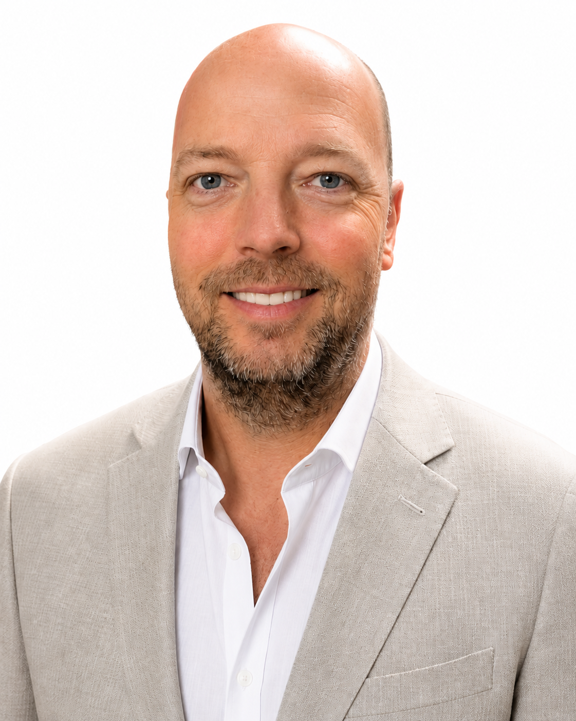 Headshot of Zack Geist, founder of Holistic Finance.