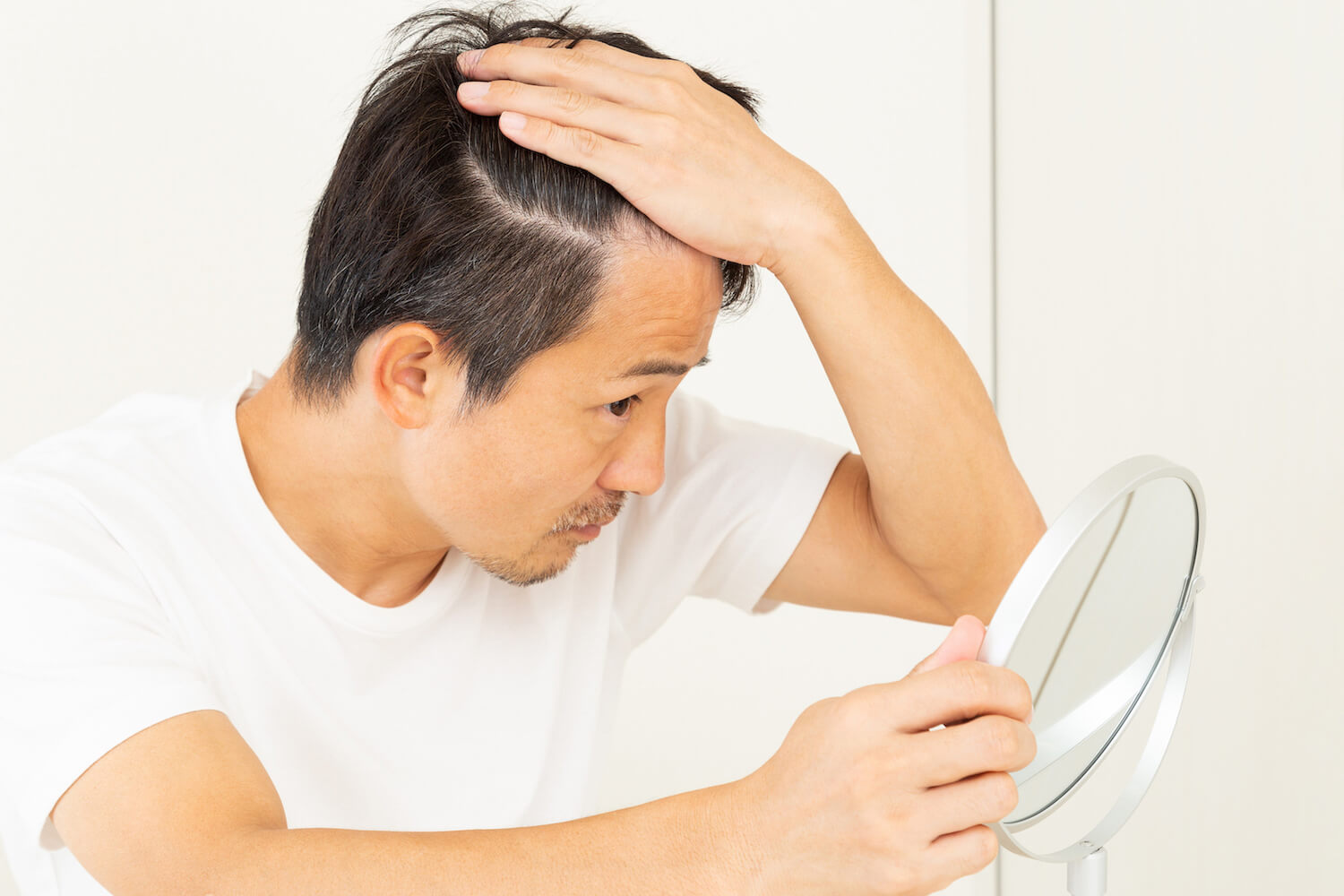【脫髮治療懶人包】脫髮成因及類型？香港有什麼脫髮治療選擇？如何獲得脫髮藥物？