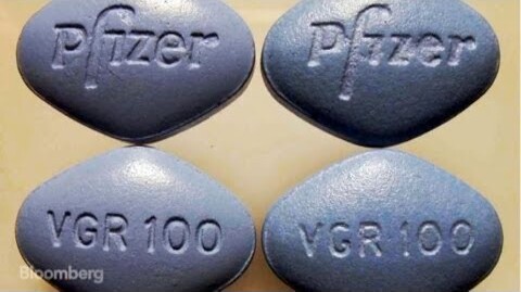 Comparison of genuine and counterfeit medication pills