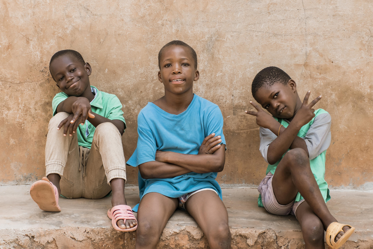 Donate your clothes to Funzi Bodo, a charity that helps poor people in Africa