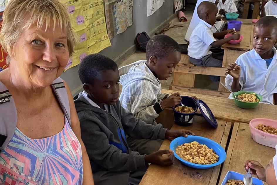 Funzi Bodo provides meals for the poor kids in isolated villages