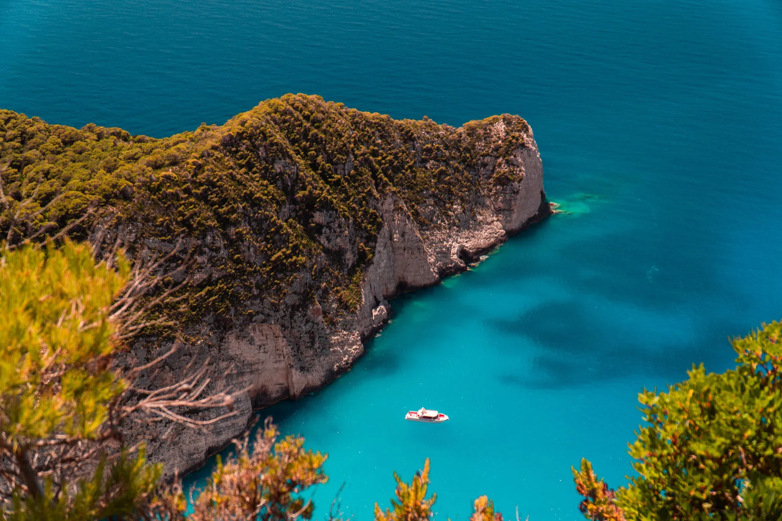 Ilhas Jónicas (Zakynthos, Kefalonia)