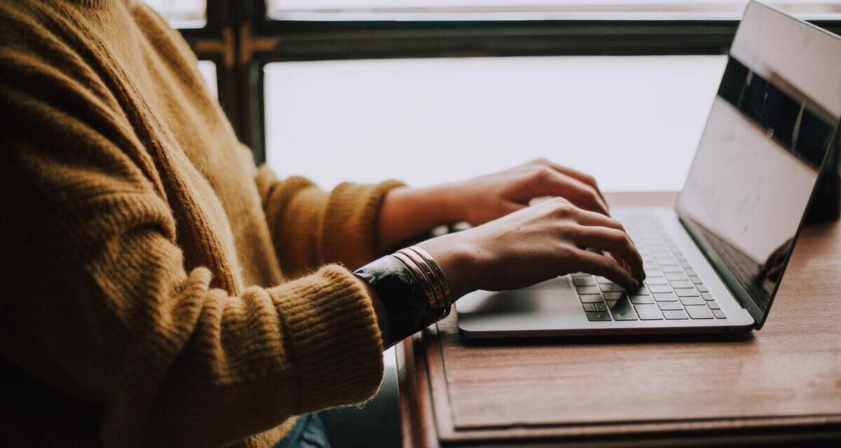 person build lightbox in Webflow