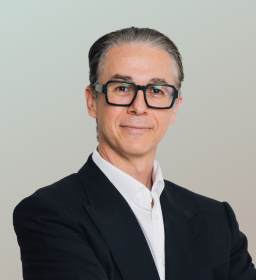 SixSurgery Toronto surgeon