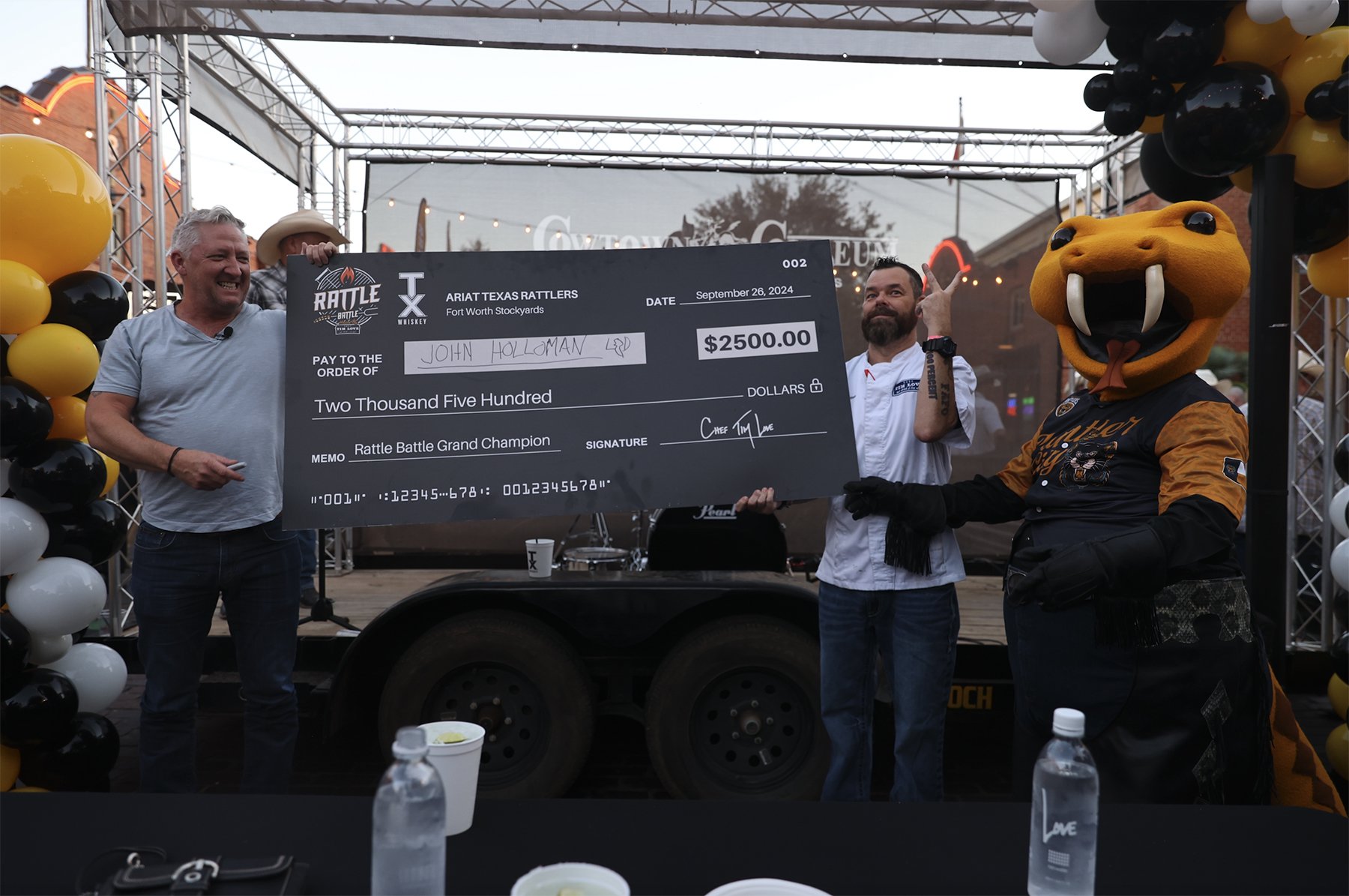 Fort Worth Chefs Take on Rattlesnake at Third Annual Rattle Battle