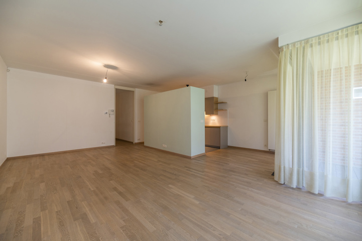 Bel appartement 2 chambres + terrasse