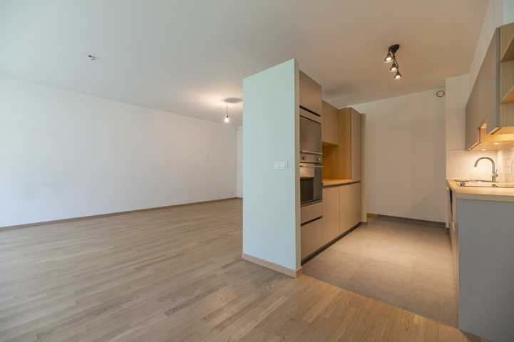 Bel appartement 2 chambres + terrasse
