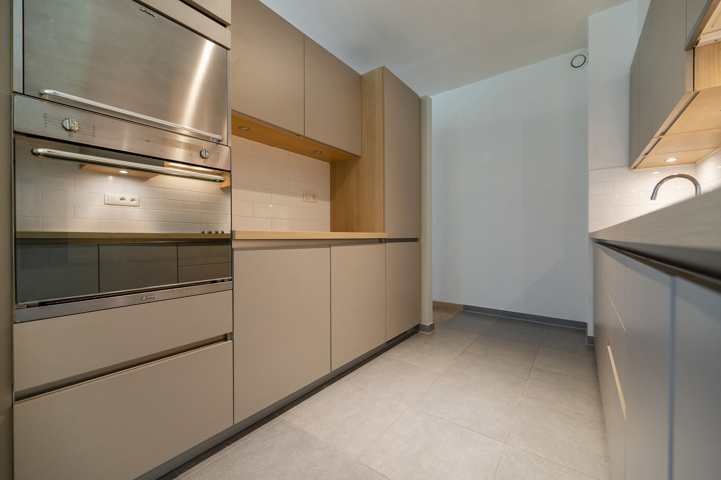 Bel appartement 2 chambres + terrasse