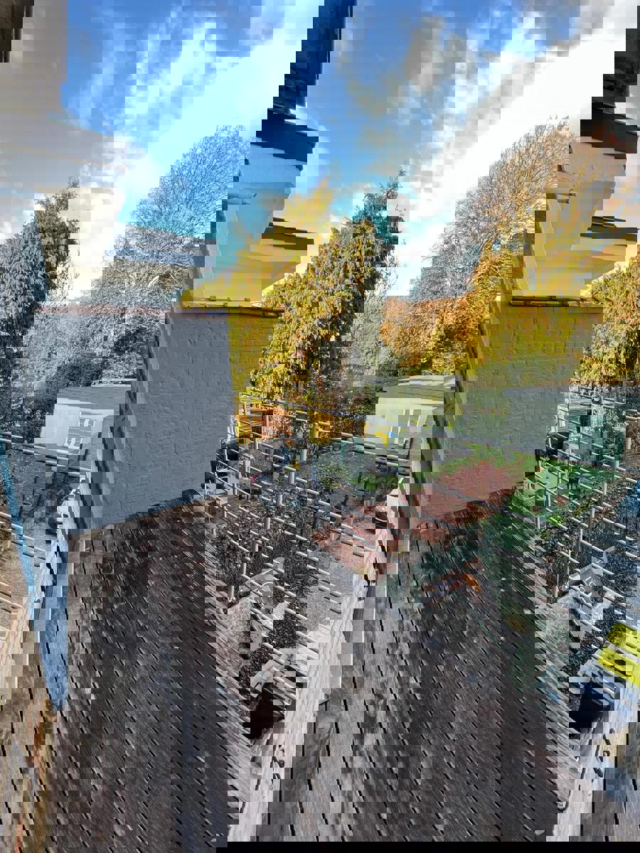 Av. Arthur Dezangré 70