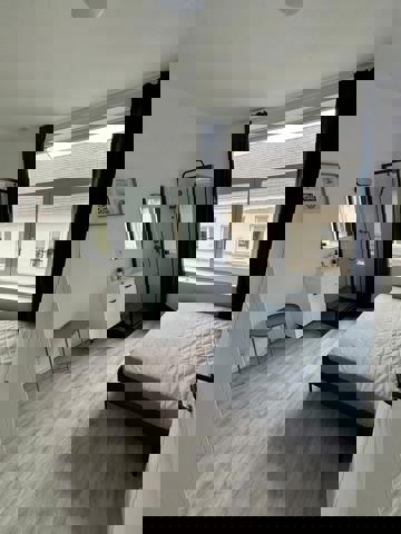 Chambre en colocation  (Place Rouppe)