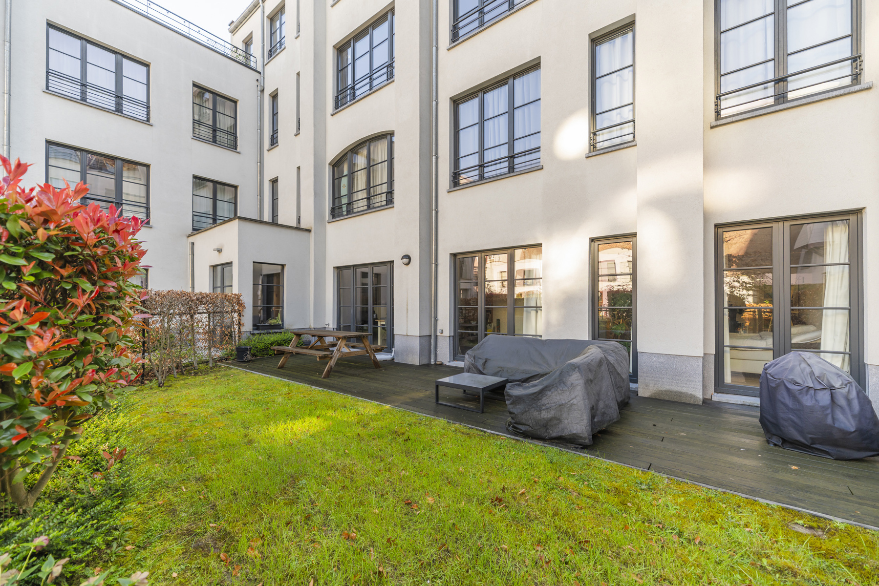 Appartement 2 chambres avec jardin à louer