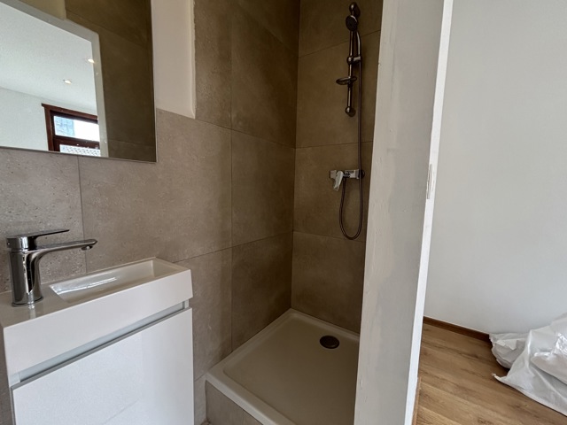 Chambre en colocation (salle de bain privée)